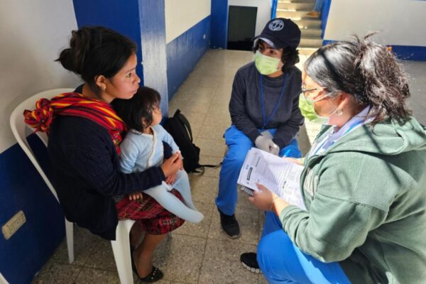 GoH Guatemala Dec 2023 students with mother and baby 2