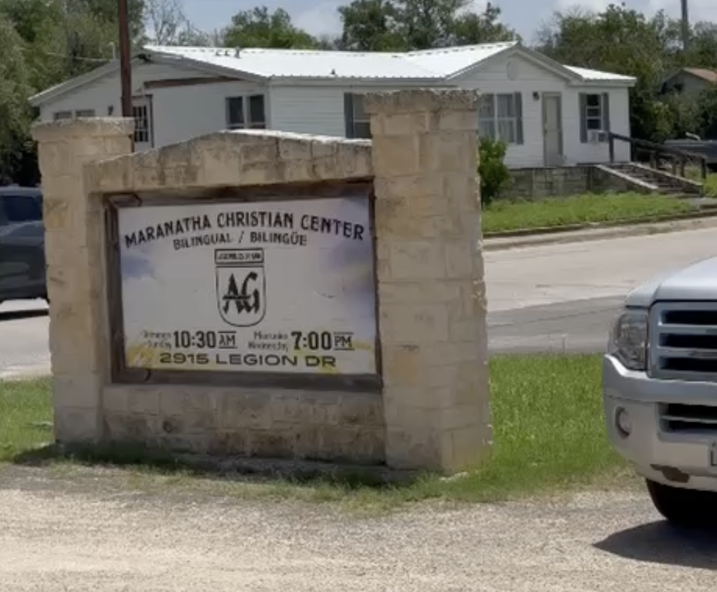 DR Texas Floods church sign water delivery 20250710