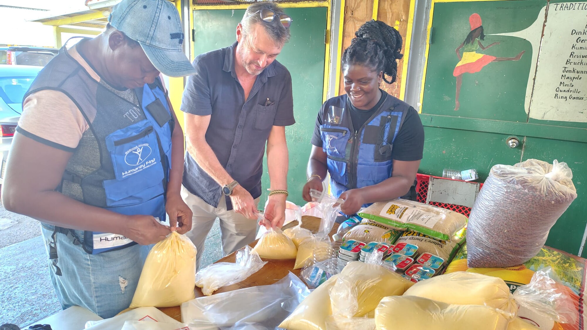DR Jamaica 2025 Nov food packing